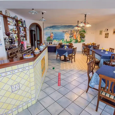 Alloggio per agriturismo Nido Degli Dei *