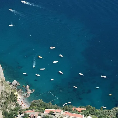 Feriegård Nido Degli Dei *